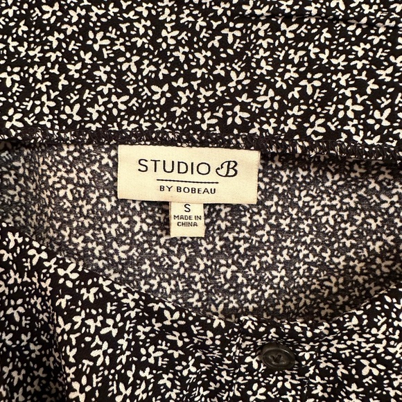 Woman’s Tank - Picture 3 of 3